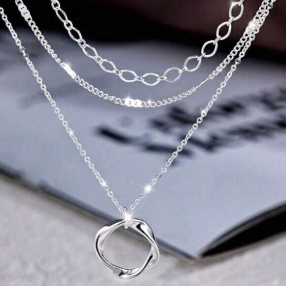Sterling Silver 925 Layered Chain Necklace with Circle Pendant - Picture 3 of 4